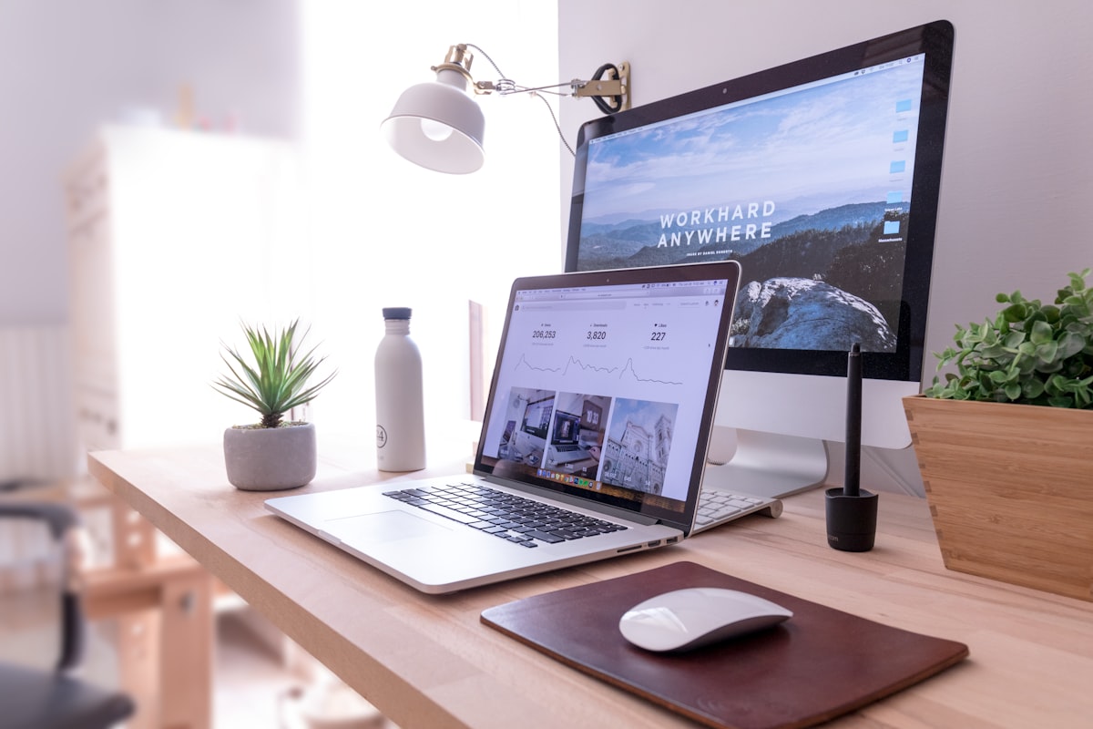 Home & Workspace